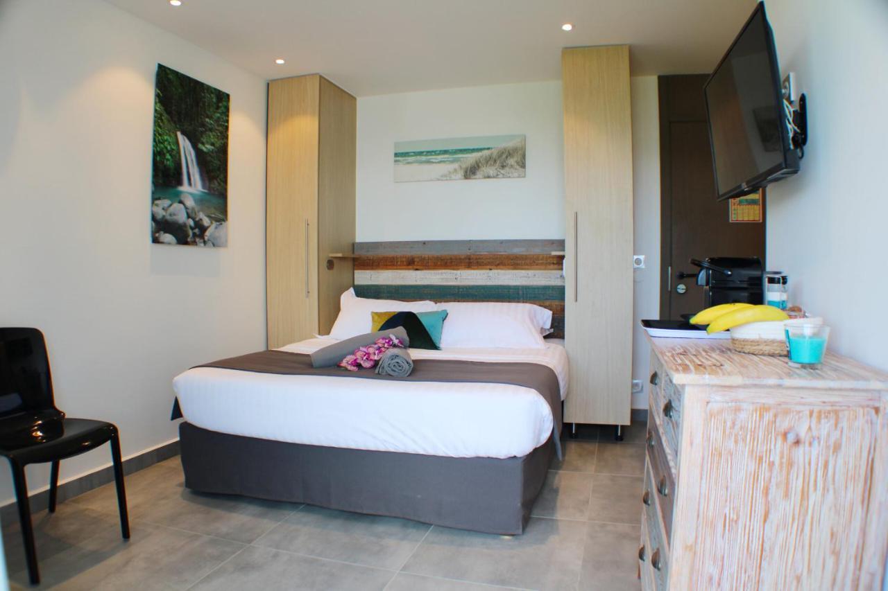 La Casaboubou Bed & Breakfast แซงต์-ฟรองซัวส์ ภายนอก รูปภาพ